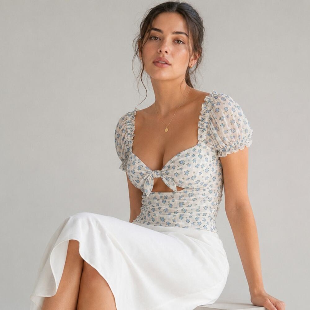 NWOT For Love & Lemons White Floral Chiffon Chateau Short Sleeve Top, size XS